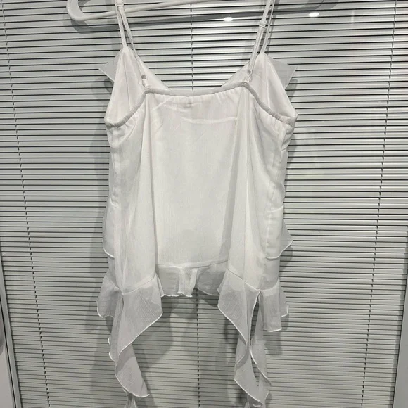 Forever 21 White Layered Ruffle Camisole - Picture 2 of 6